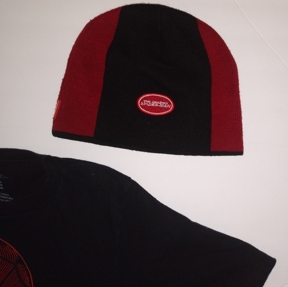 Marvel Spider Man T-shirt & knit cap, XL, Black , pre-owned - Picture 4 of 6